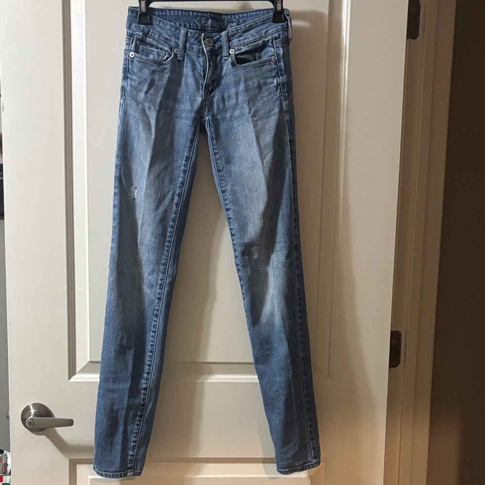 American Eagle Outfitters Light Blue Straight Leg Jeans